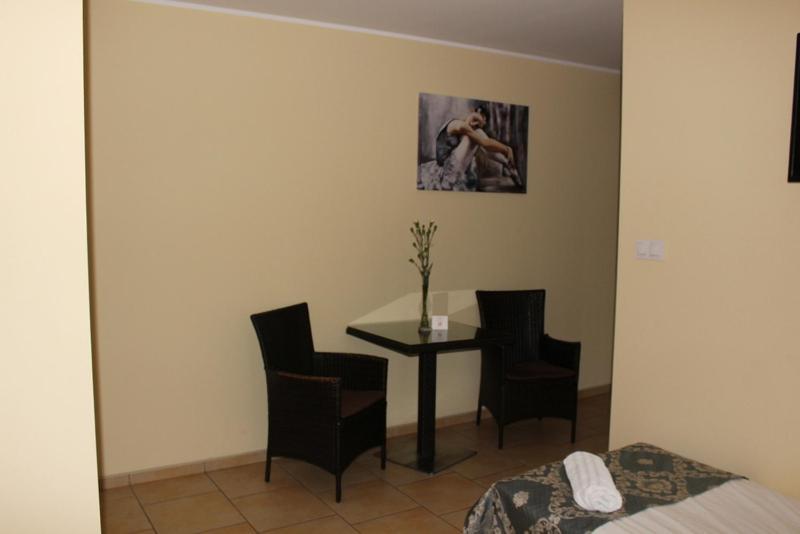 Restauracja Hotel Kassandra Września 外观 照片