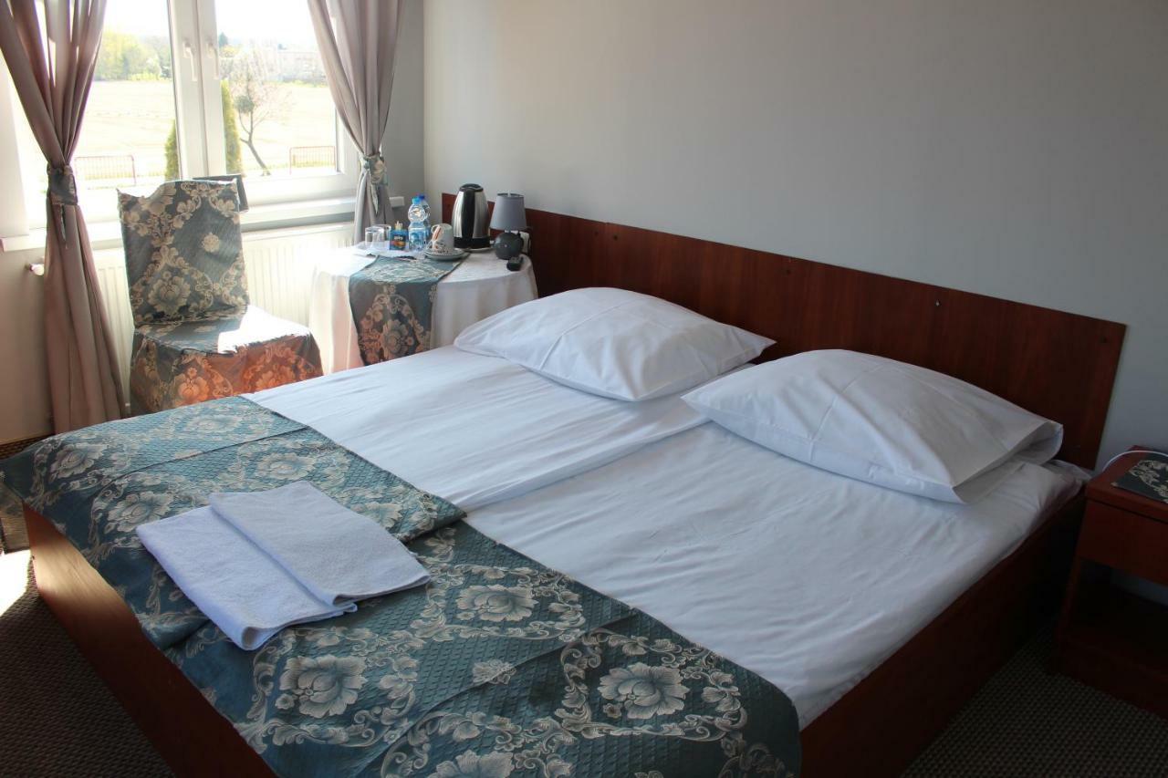 Restauracja Hotel Kassandra Września 外观 照片
