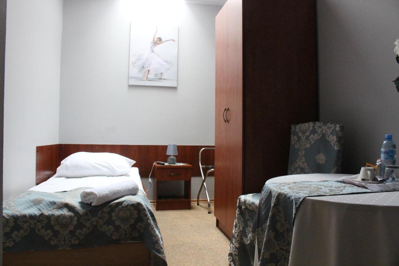 Restauracja Hotel Kassandra Września 外观 照片