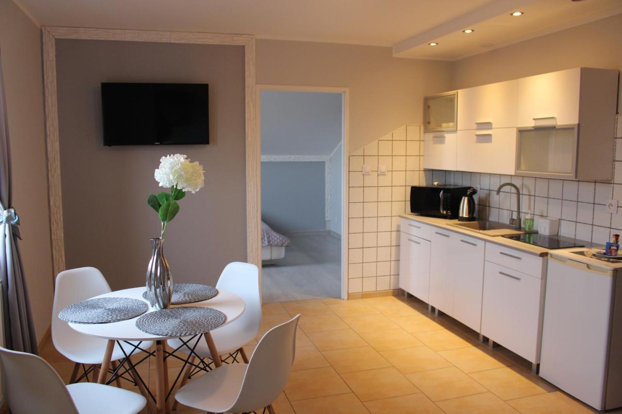 Restauracja Hotel Kassandra Września 外观 照片